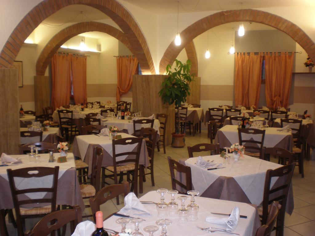 Locanda La Gozzetta Santa Luce Exterior photo